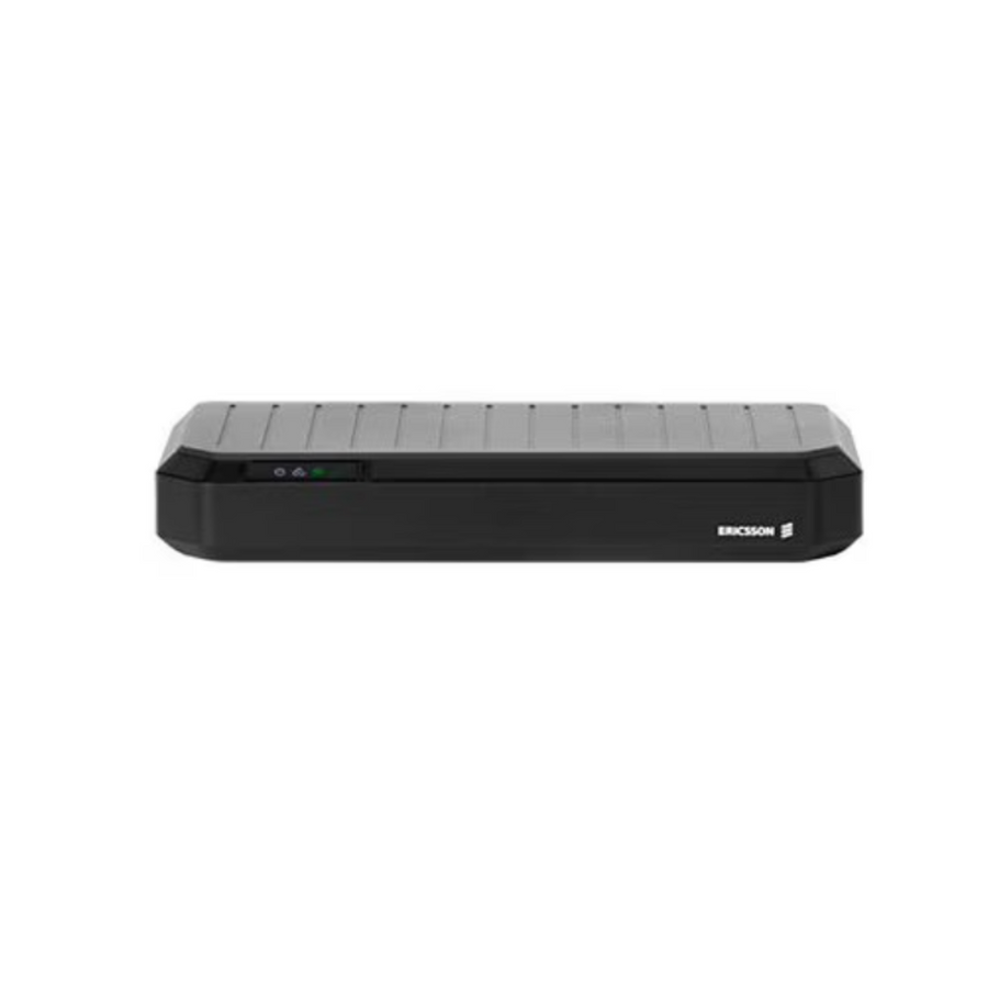 Ericsson Cradlepoint E400 5G Wireless Router — Wi-Fi 7 / 5G / 4G Desktop Router (E400-5GE-AM)